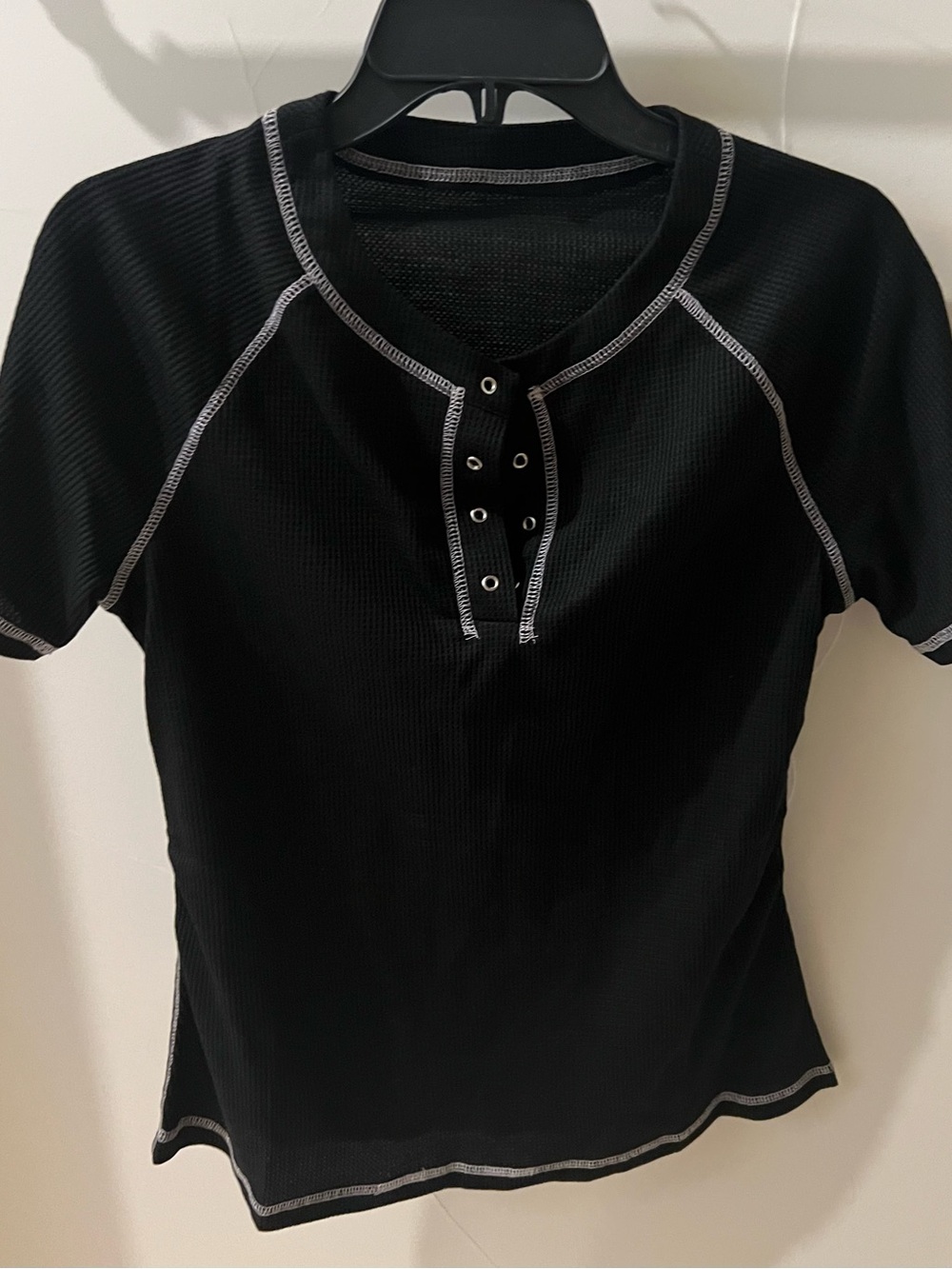 Black Short-Sleeve Henley Top with Contrast Stitching